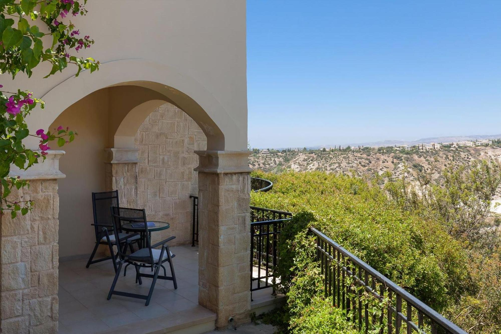 Aphrodite Hills Holiday Residences Junior Villas 3 Bedroom Junior Villa With Communal Pool - Fz02 Villa Paphos