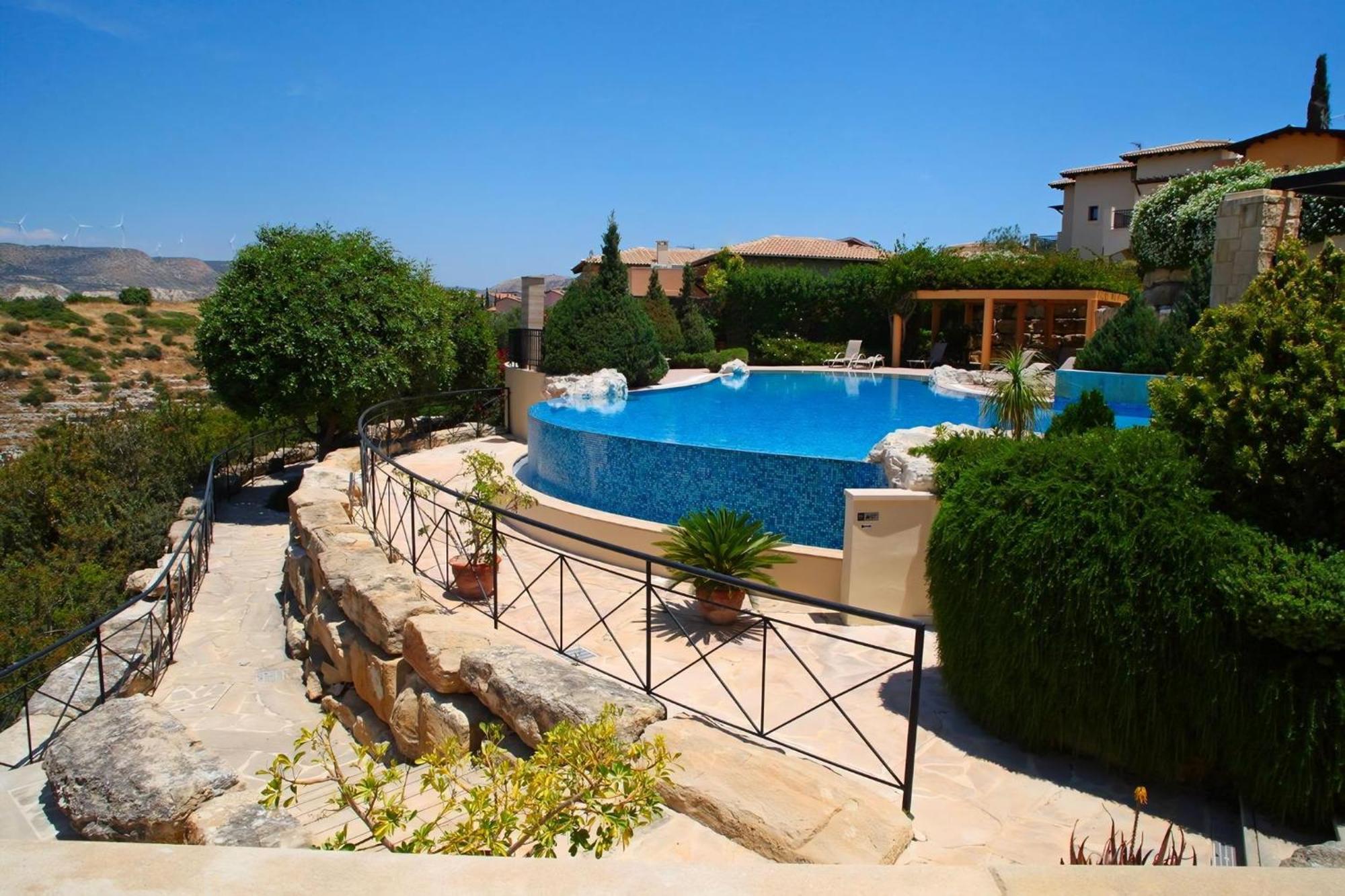 Aphrodite Hills Holiday Residences Junior Villas 3 Bedroom Junior Villa With Communal Pool - Fz02 Villa