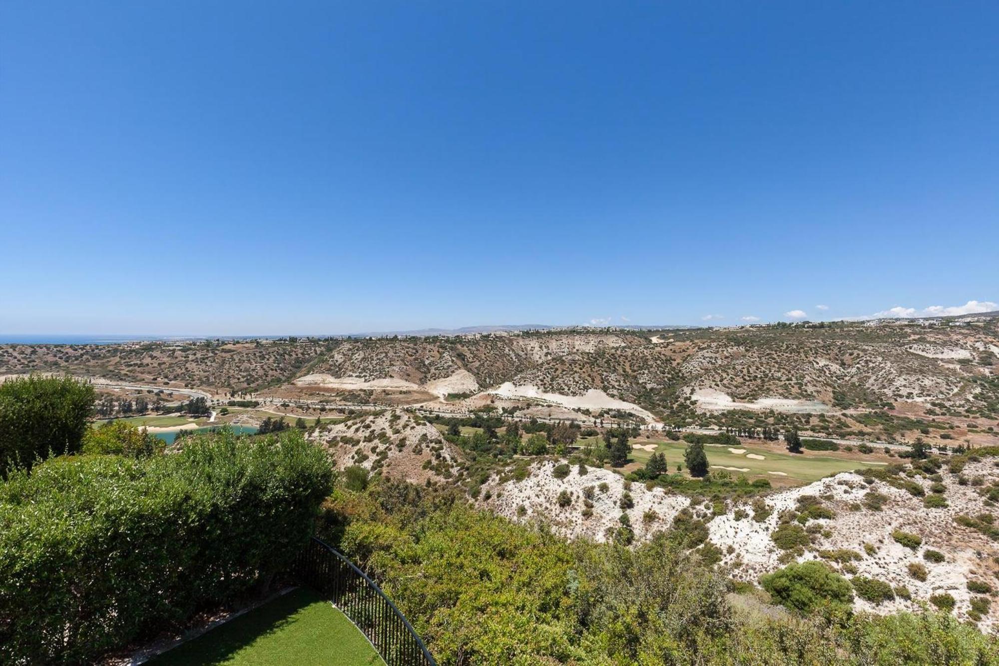 Aphrodite Hills Holiday Residences Junior Villas 3 Bedroom Junior Villa With Communal Pool - Fz02 Villa Paphos